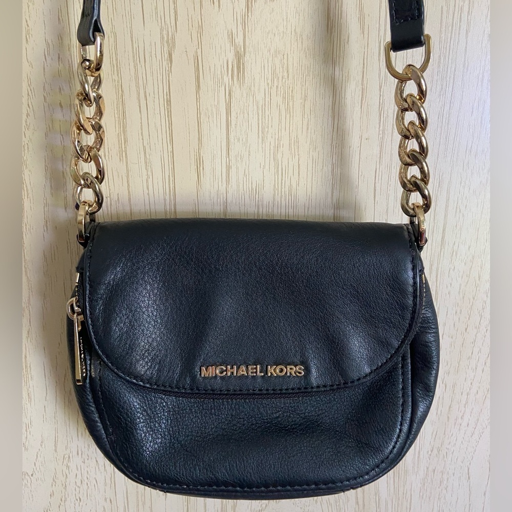 MICHAEL KORS Bedford Black Pebbled Leather Flap Crossbody Bag Purse $178